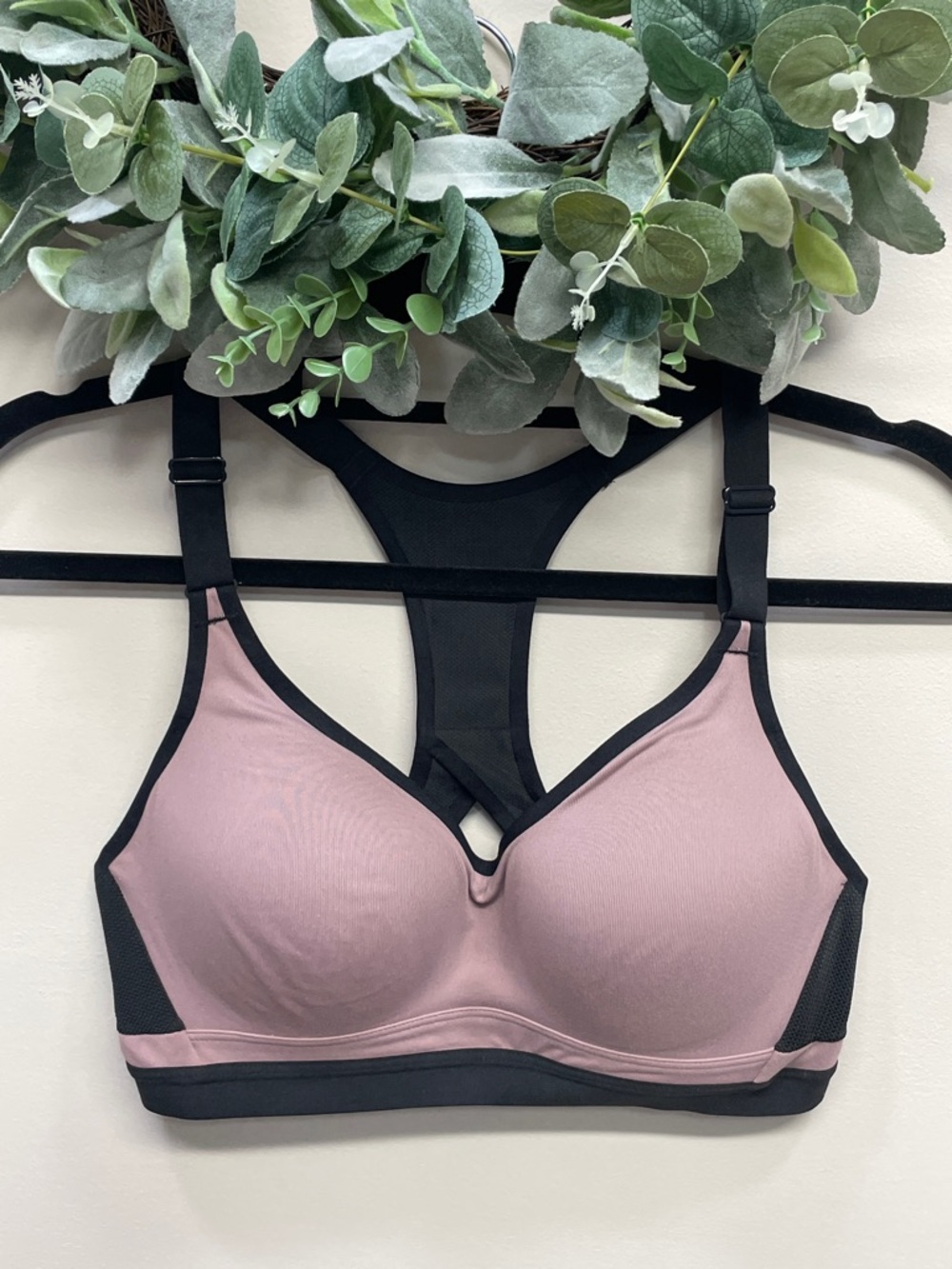 Victoria’s Secret Victoria Sport Incredible Sport Bra Maximum Support 34c